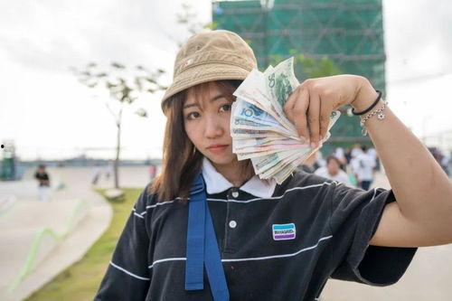 滑板群众吃瓜视频,揭秘街头潮流生活